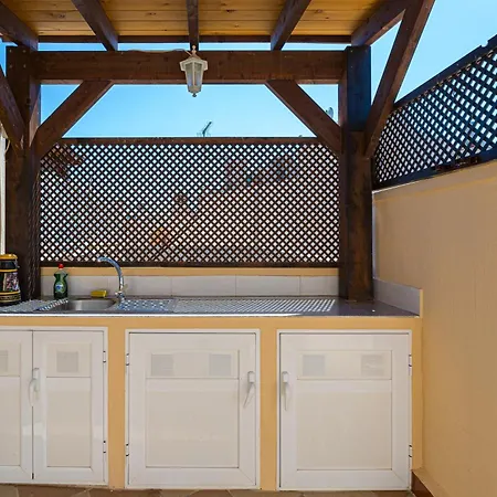 4 Bed 2 Bath Pinos With Pool * El Campello