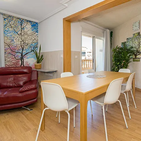 4 Bed 2 Bath Pinos With Pool * El Campello